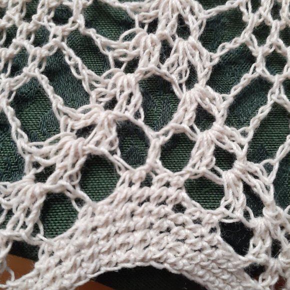 Light grey doily-handmade - Picture 7 of 9